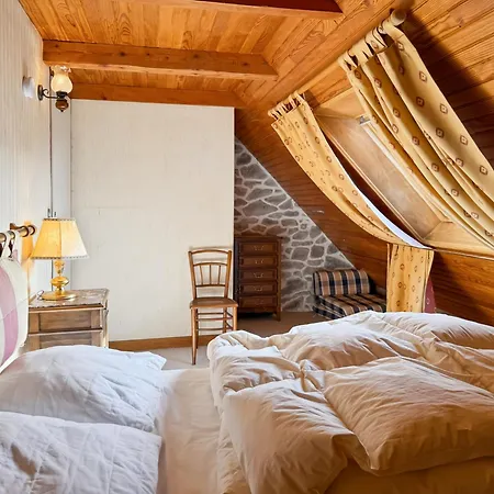 Maison Familiale A Nierveze - 8 Pers -vue Montagne Casa de Férias *