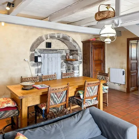 Hébergement de vacances Maison Familiale A Nierveze - 8 Pers -vue Montagne *